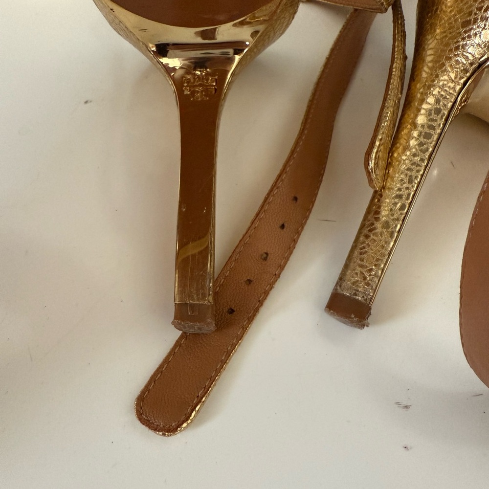 Tory burch Gold Strappy Sandals - Picture 3 of 4
